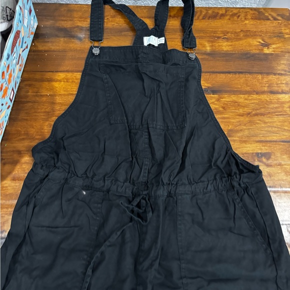 Time and Tru Black Relaxed-Fit Women’s Overalls - Picture 3 of 3